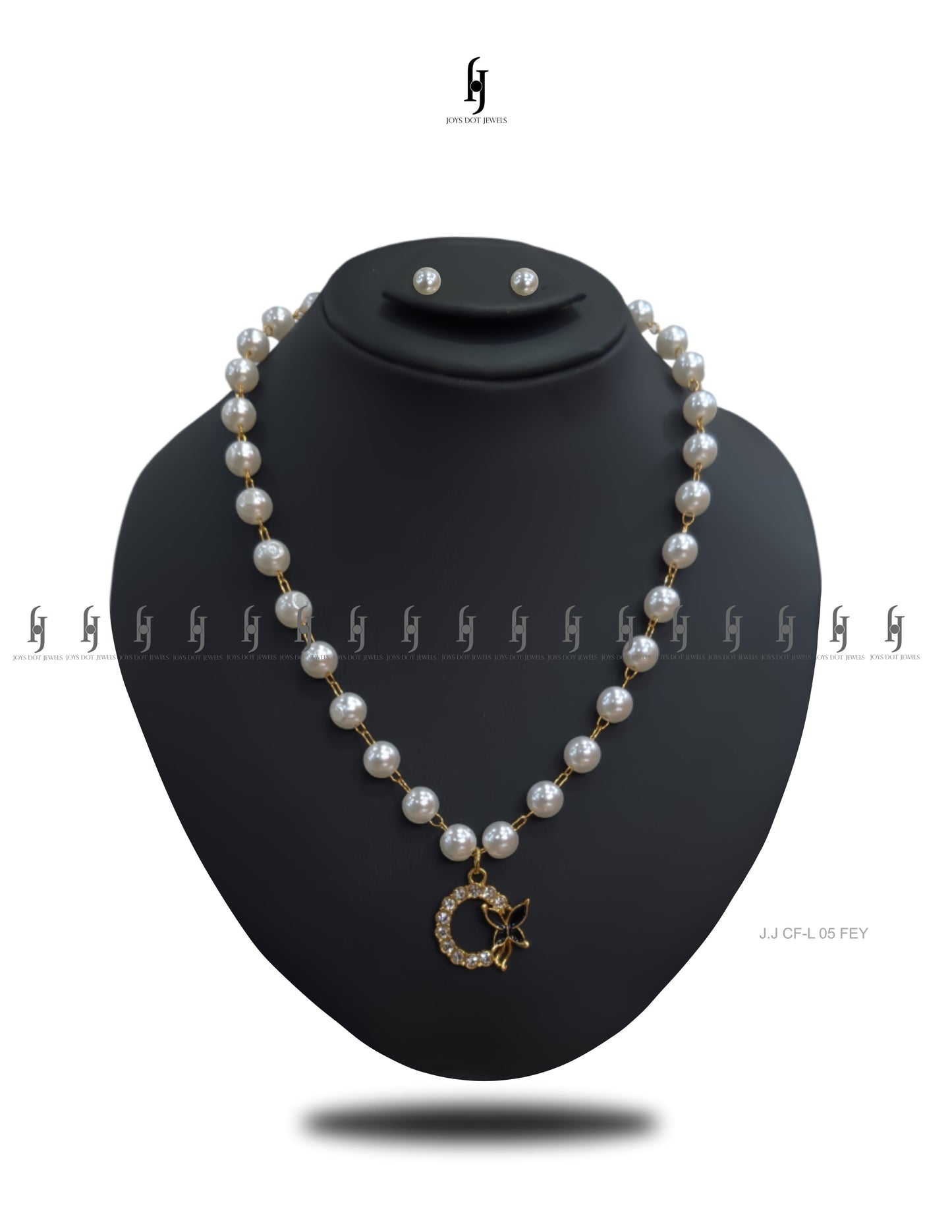 Pearl Butterfly Pendant