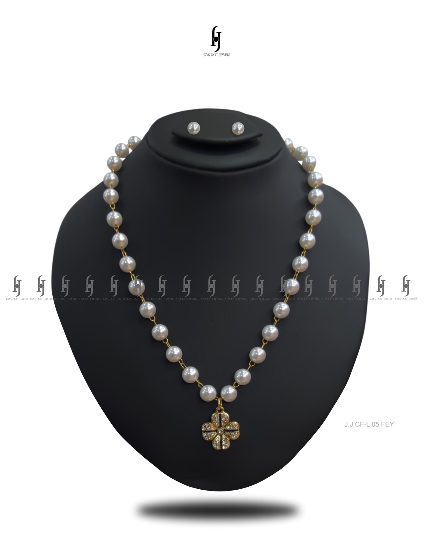 Pearl Butterfly Pendant