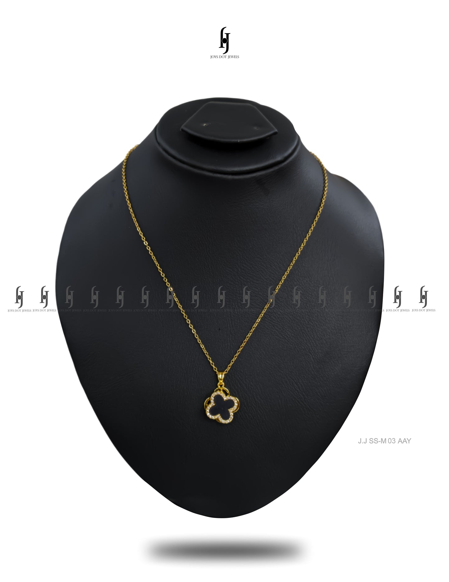 Clover Pendant