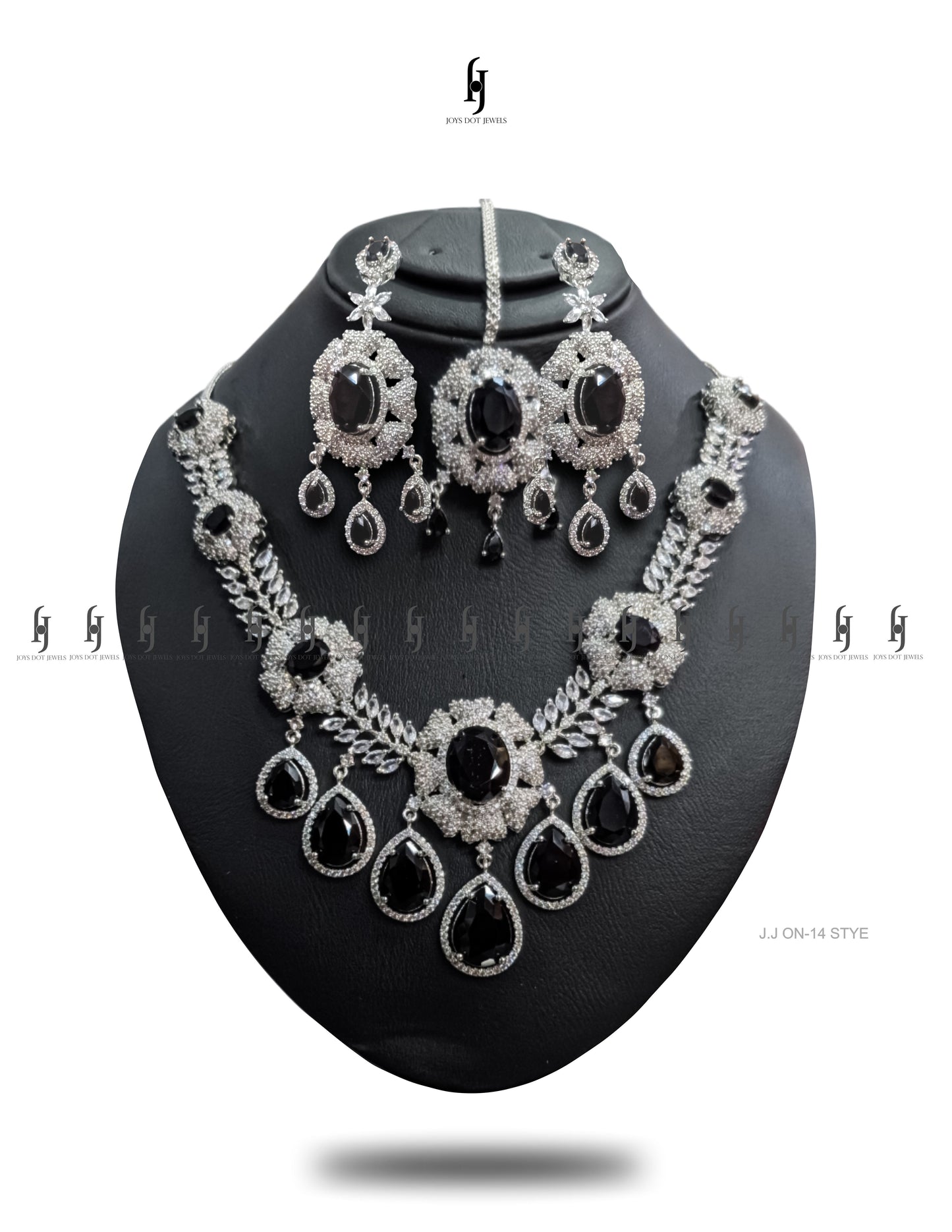 One-Carat Sapphire Necklace Set with Earrings