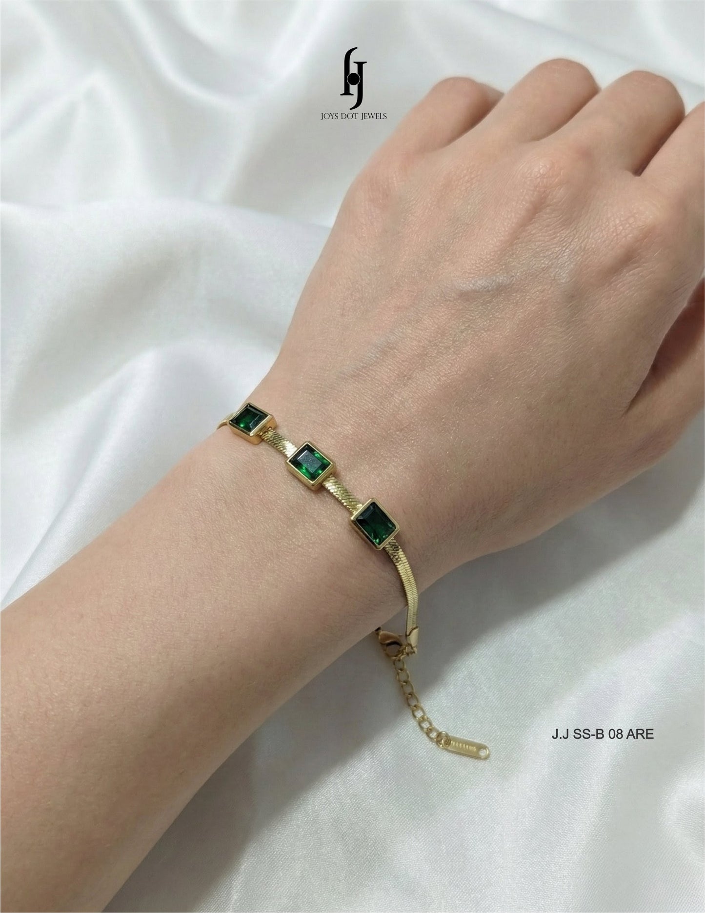 Emerald Snake Chain braclate