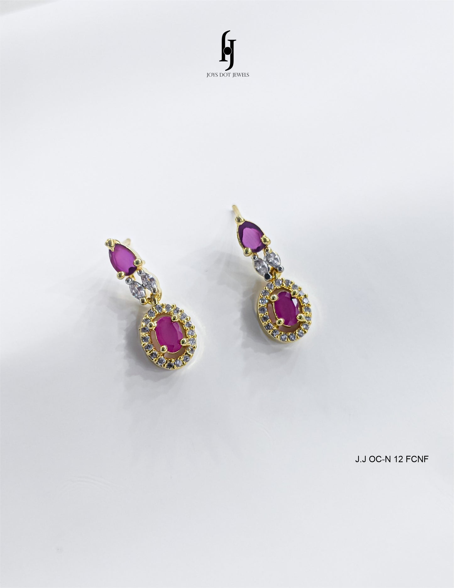 Elegant AD Teardrop And Crystal Necklace Set