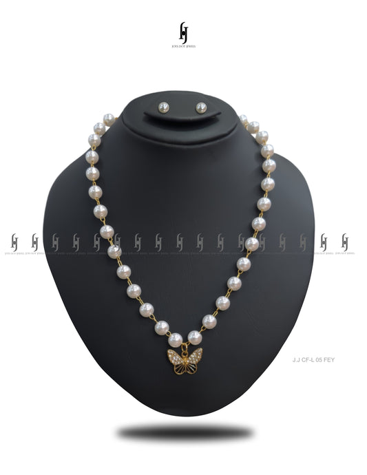 Pearl Butterfly Pendant