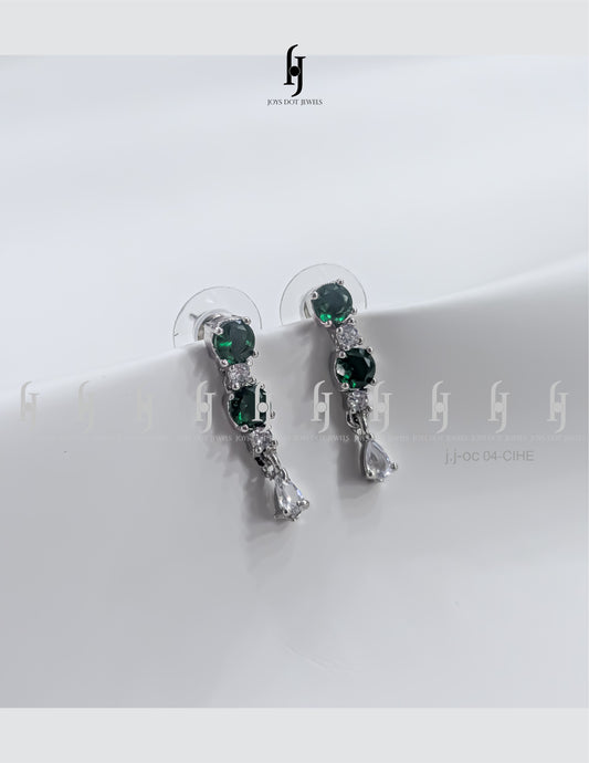 The Silver Emerald Indian Necklace Set
