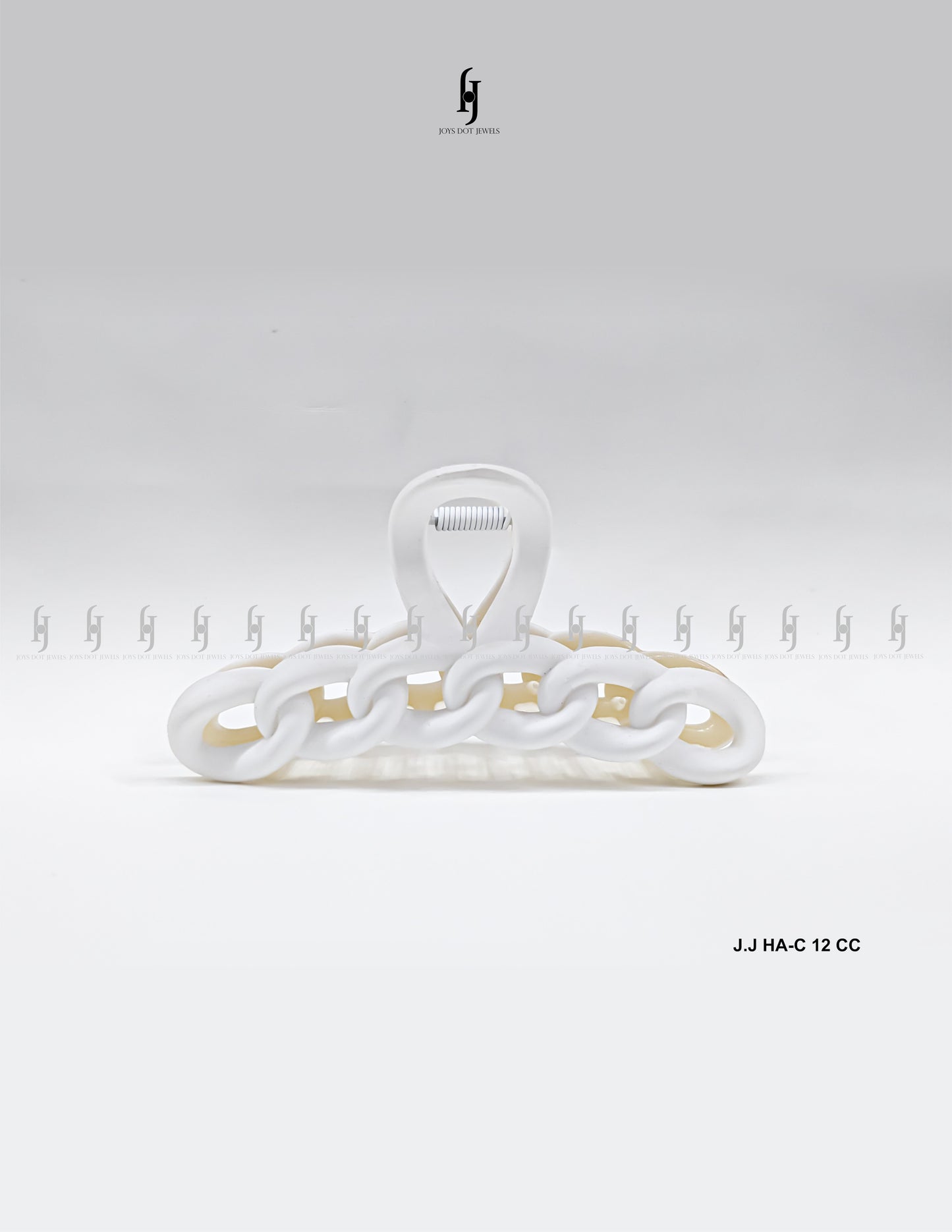 Chain-Link Hair Claw Clip