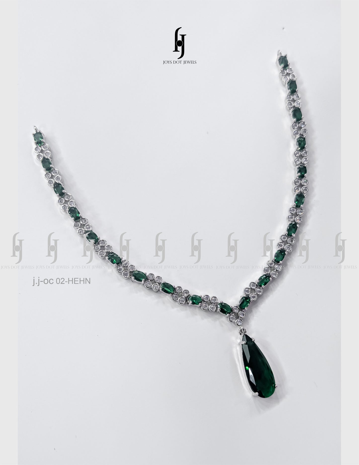 Pure One-Carat Teardrop Necklace Set