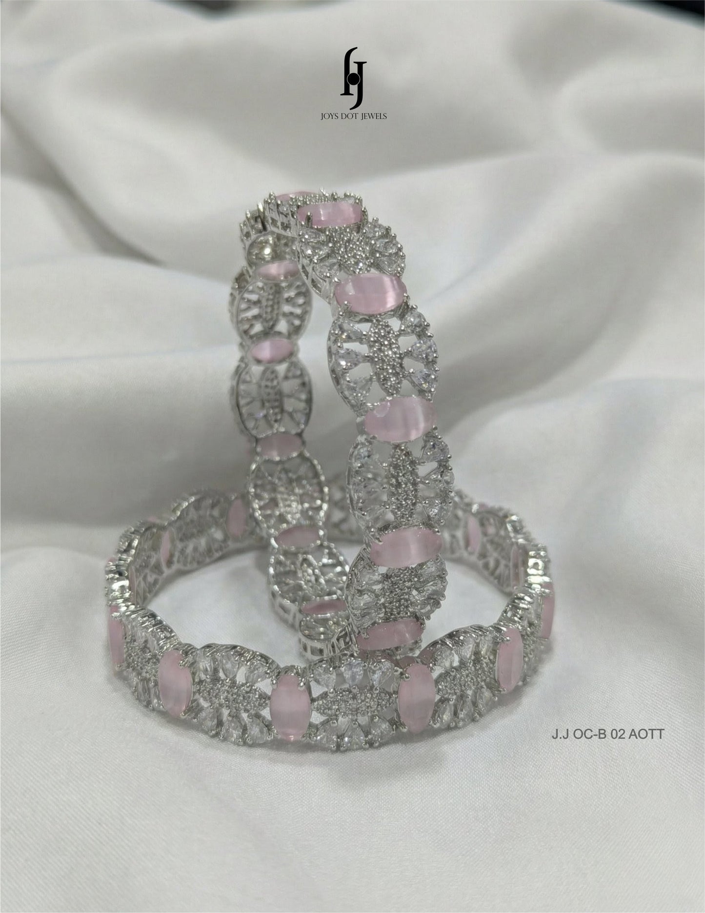 One-Carat Legacy bangle