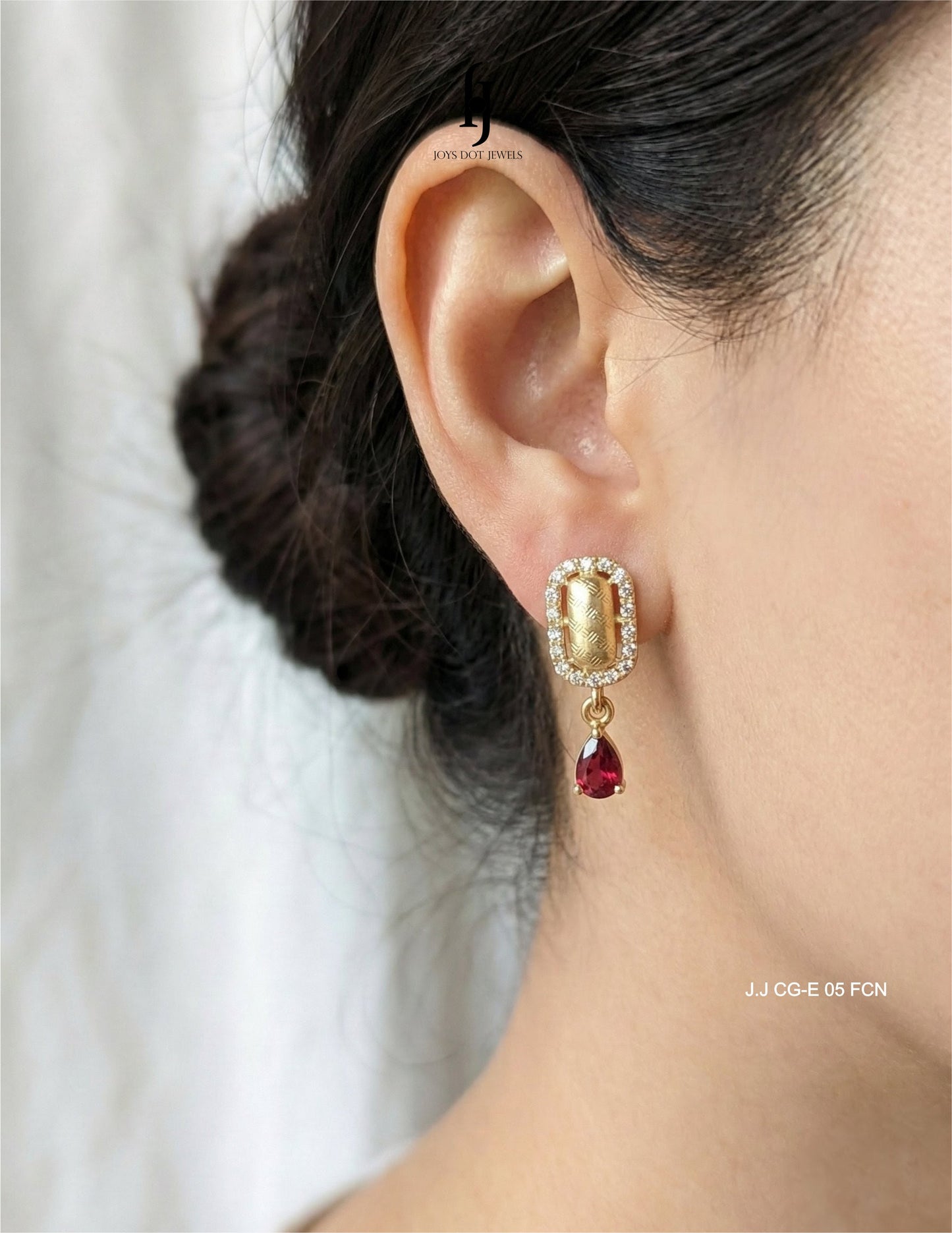 Golden Elegant Earrings