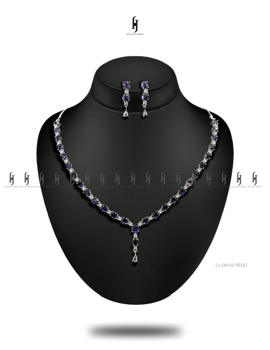 The Silver Emerald Indian Necklace Set