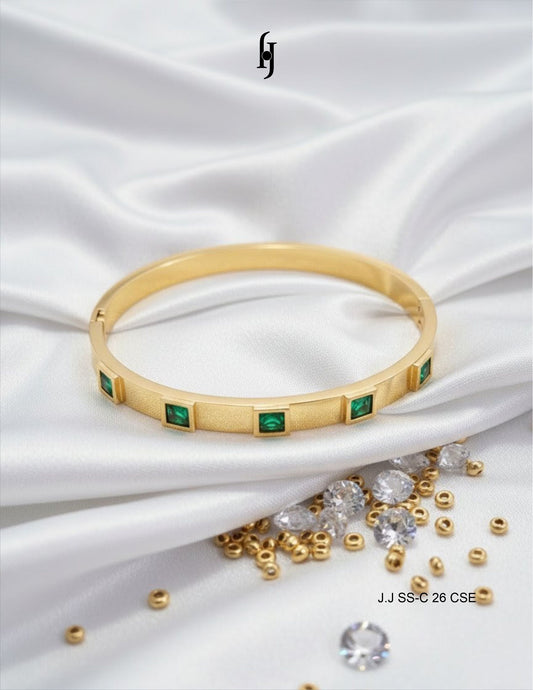 Evergreen Emerald Cuff