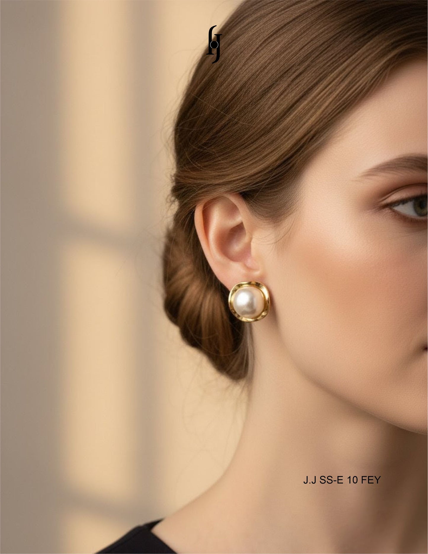 Golden Glimmer Pearl Earrings