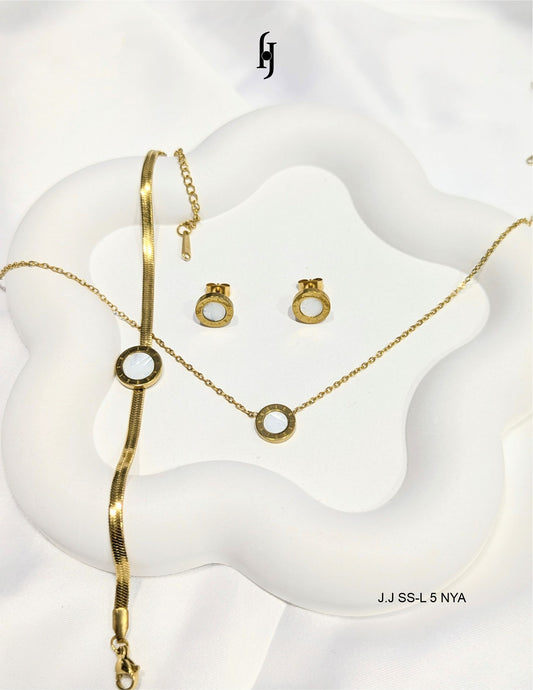 Roman Numeral Pendant Set